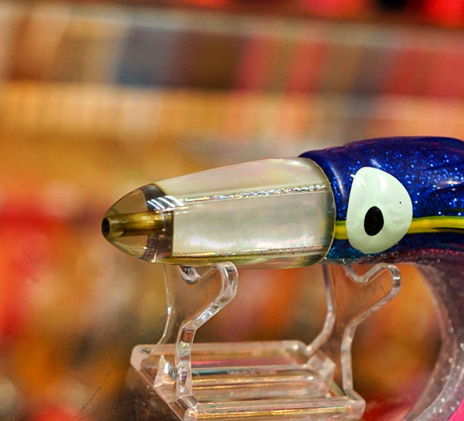 Vintage Joe Yee Medium Bullet MOP 7" Trolling Lure